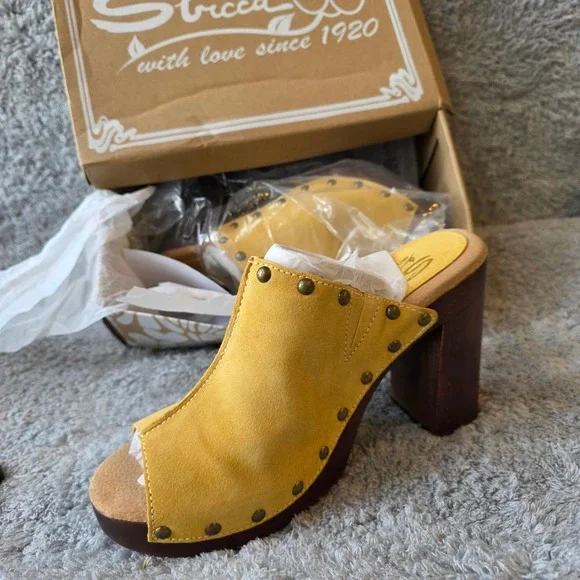 NEW Sbicca Gold Wood Platform Leather Upper Studded Clog Heel‎ Mules Size 10 - Picture 2 of 5